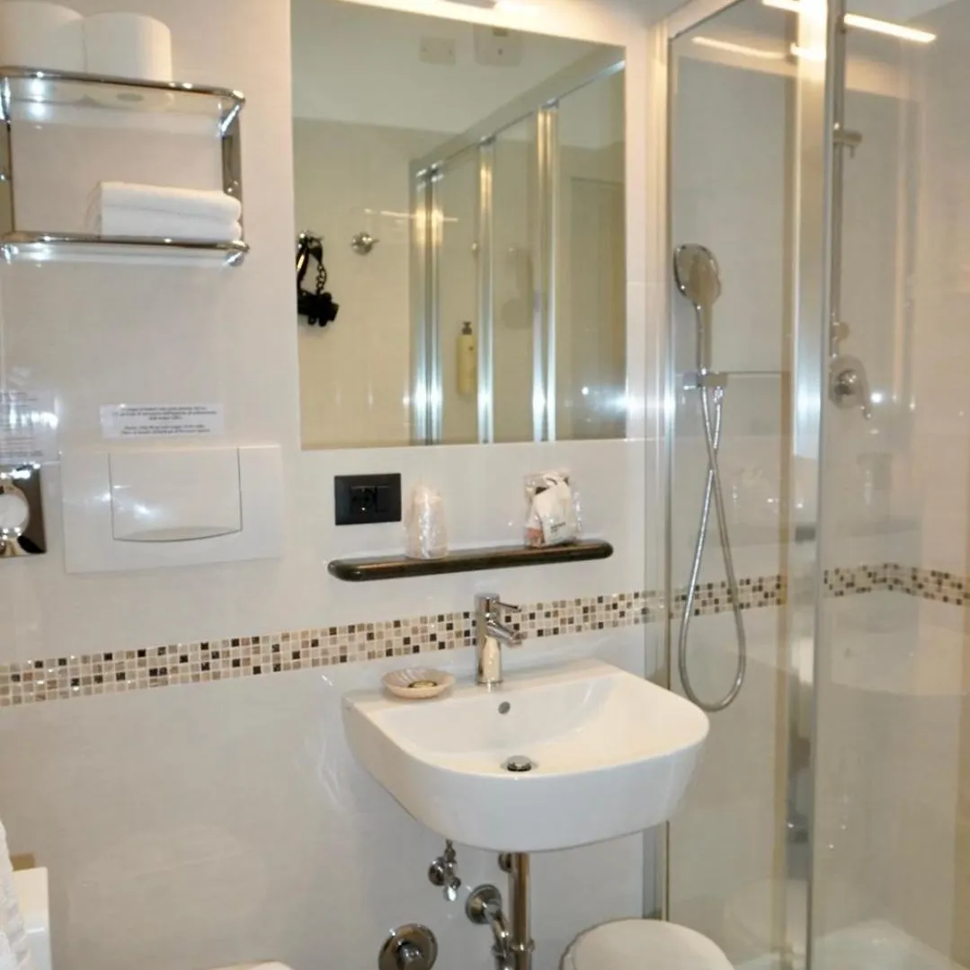 ***  La Camogliese Hotel B&B Italia