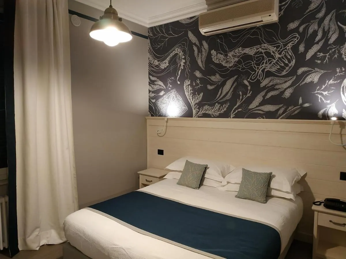 拉卡缪丽斯酒店 卡莫利 酒店
